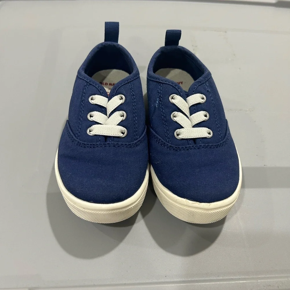 Old Navy x Disney Mickey Mouse Canvas Shoes